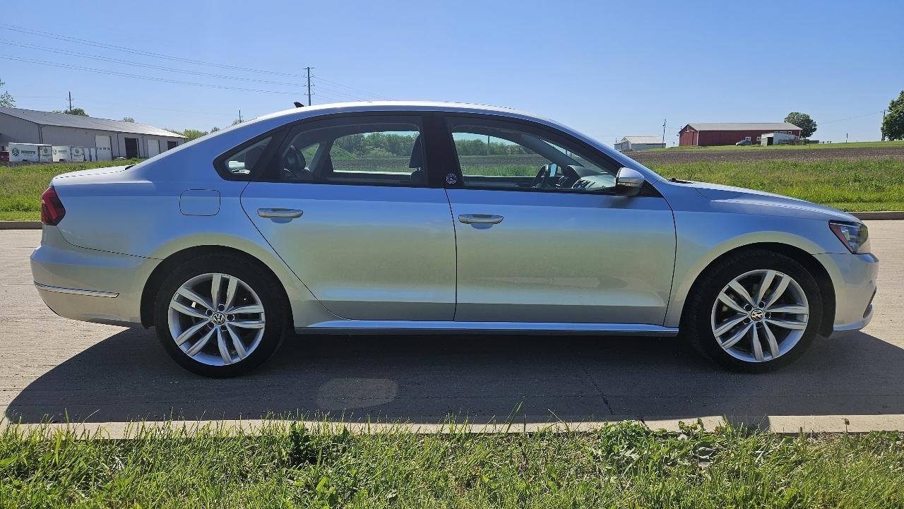 Volkswagen Passat 2.0T Wolfsburg Edition Auto 2019
