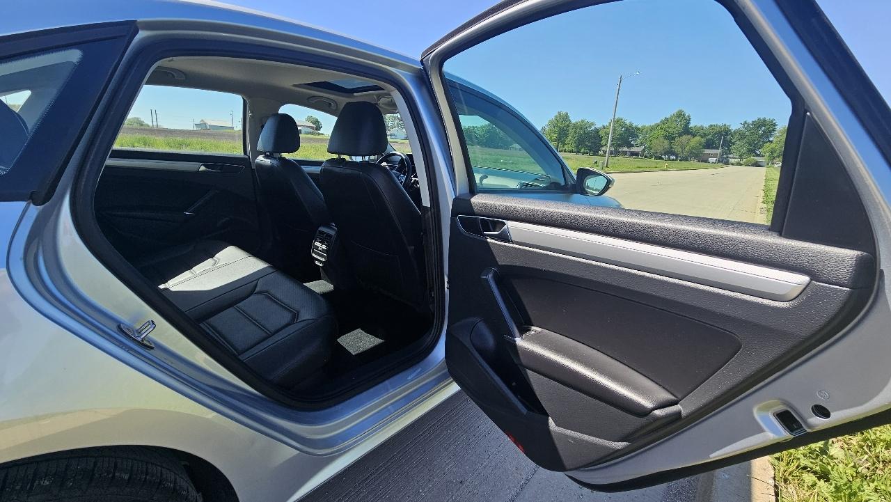 Volkswagen Passat 2.0T Wolfsburg Edition Auto 2019