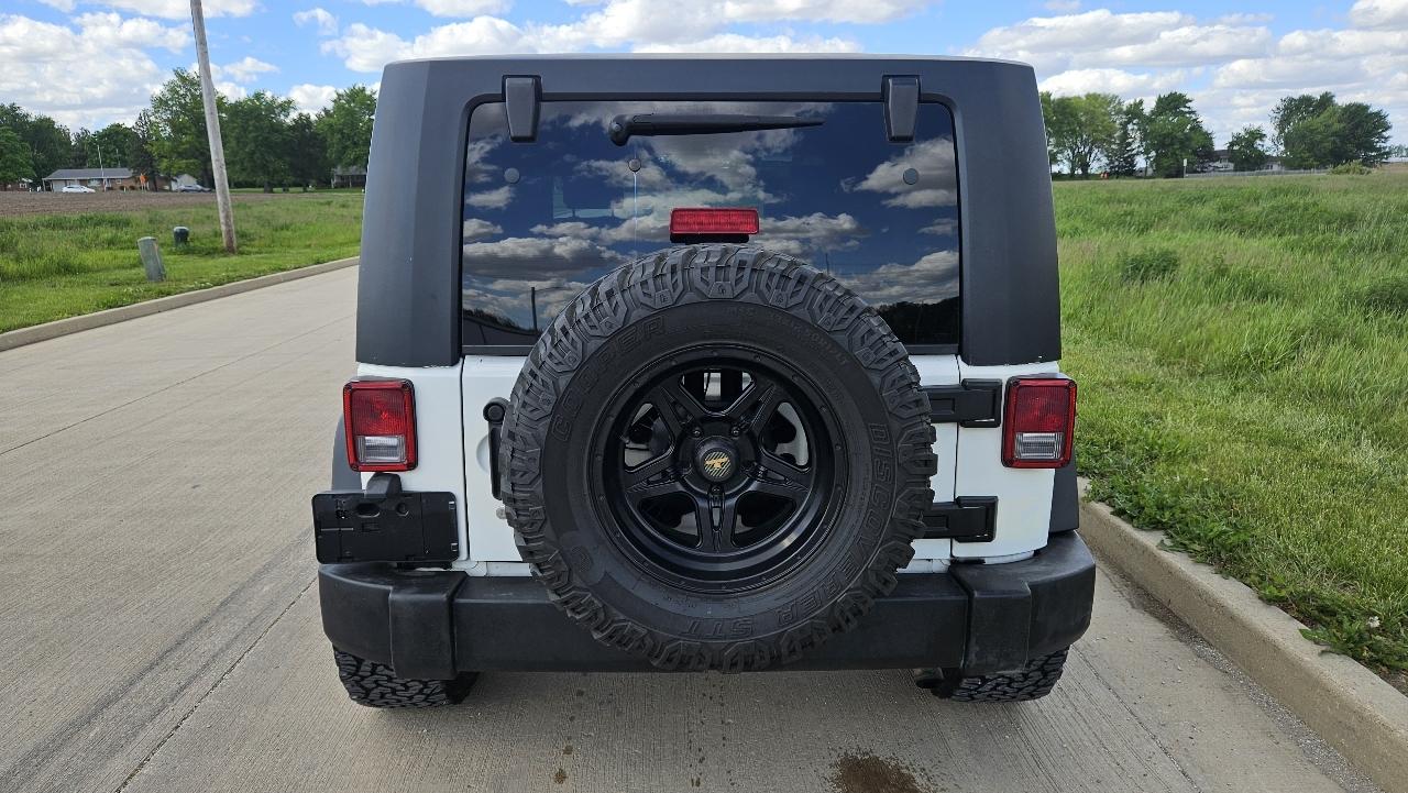 Jeep Wrangler Unlimited RWD 4dr X 2009