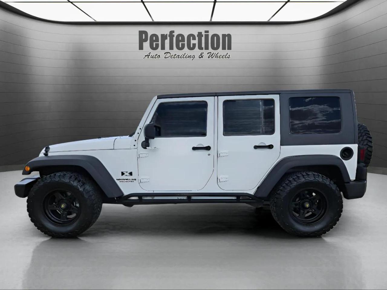 Jeep Wrangler Unlimited RWD 4dr X 2009