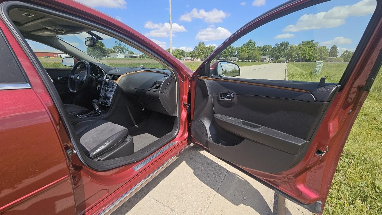 Chevrolet Malibu 4dr Sdn LT w/2LT 2009