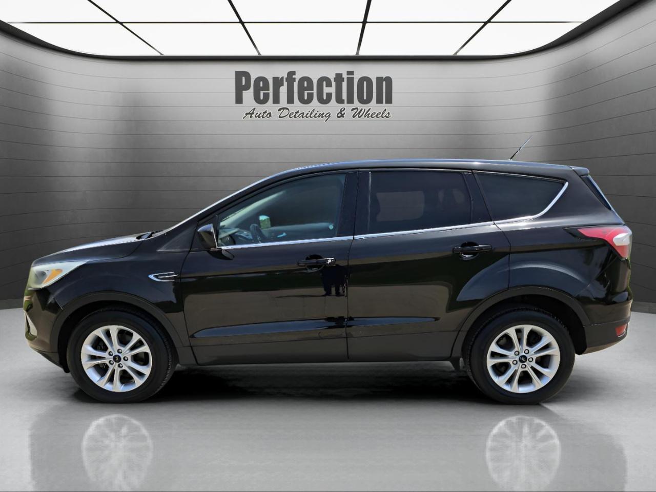 Ford Escape SE FWD 2017