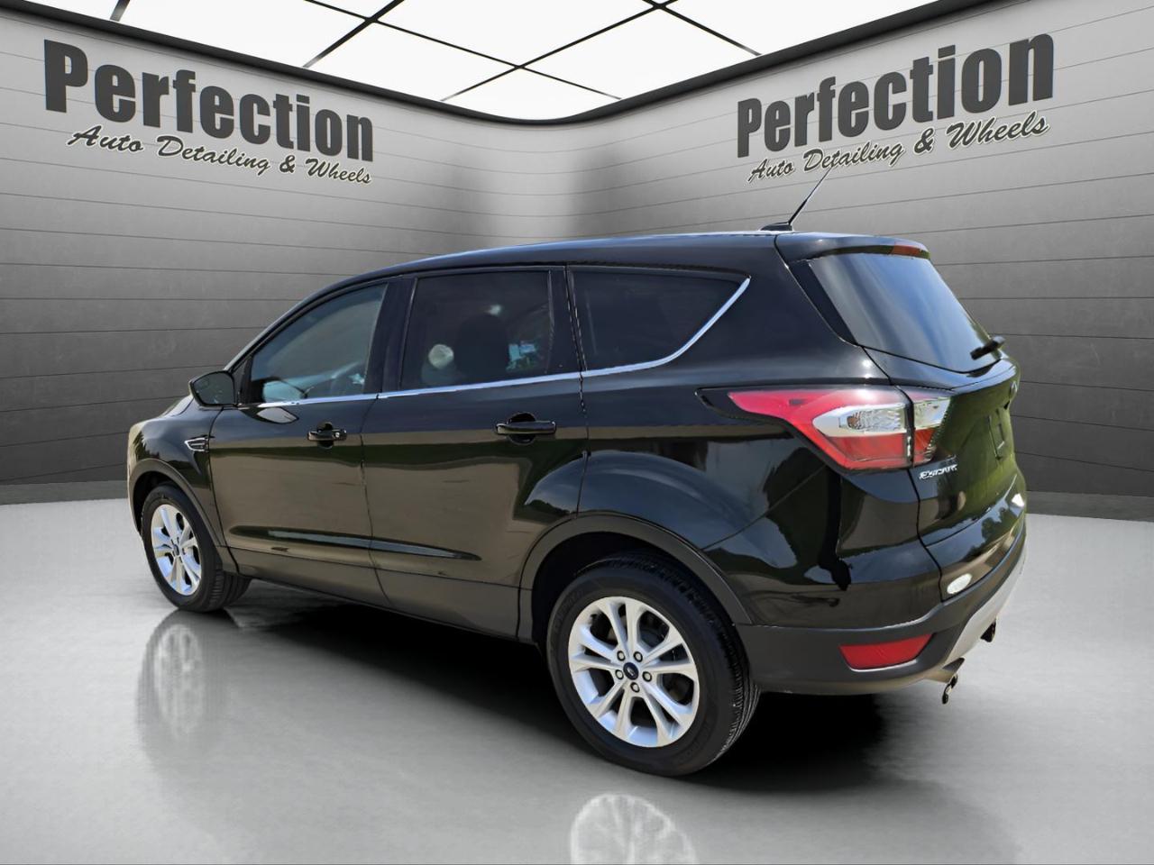Ford Escape SE FWD 2017