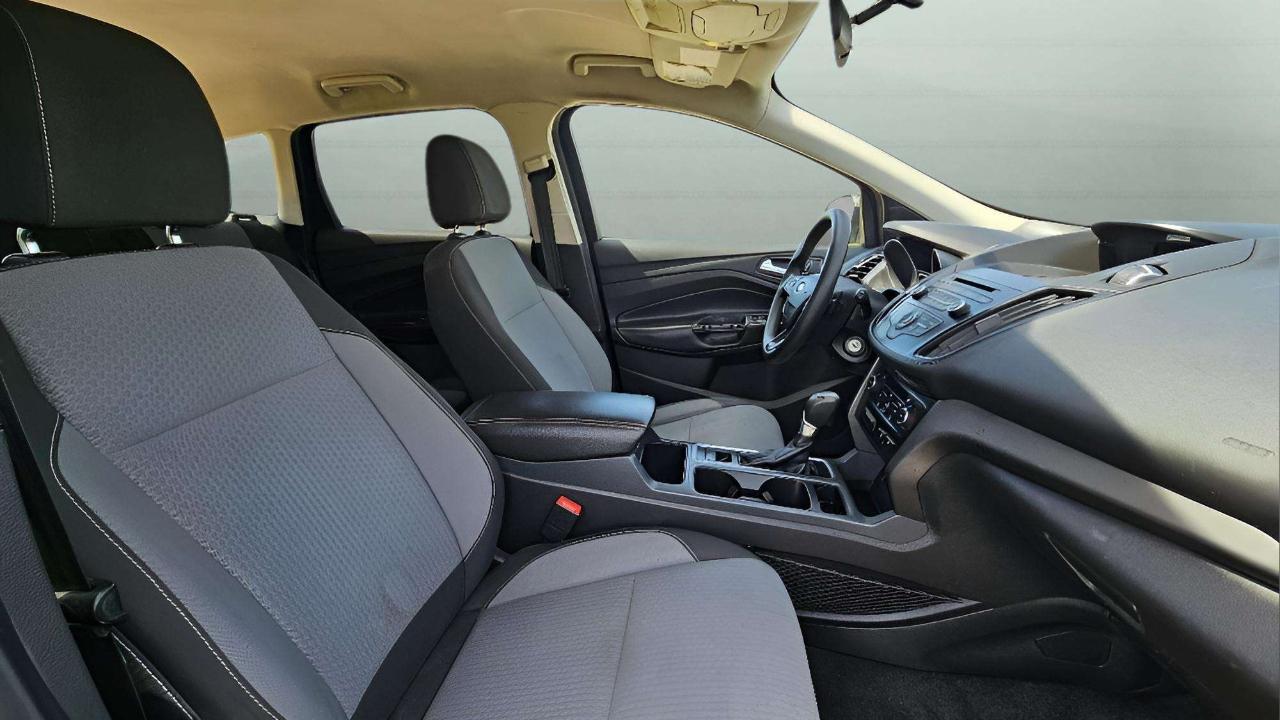Ford Escape SE FWD 2017