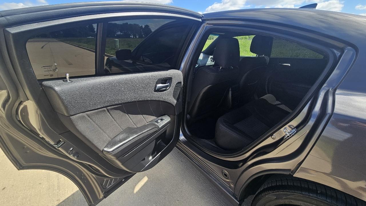 Dodge Charger SXT Plus RWD 2018