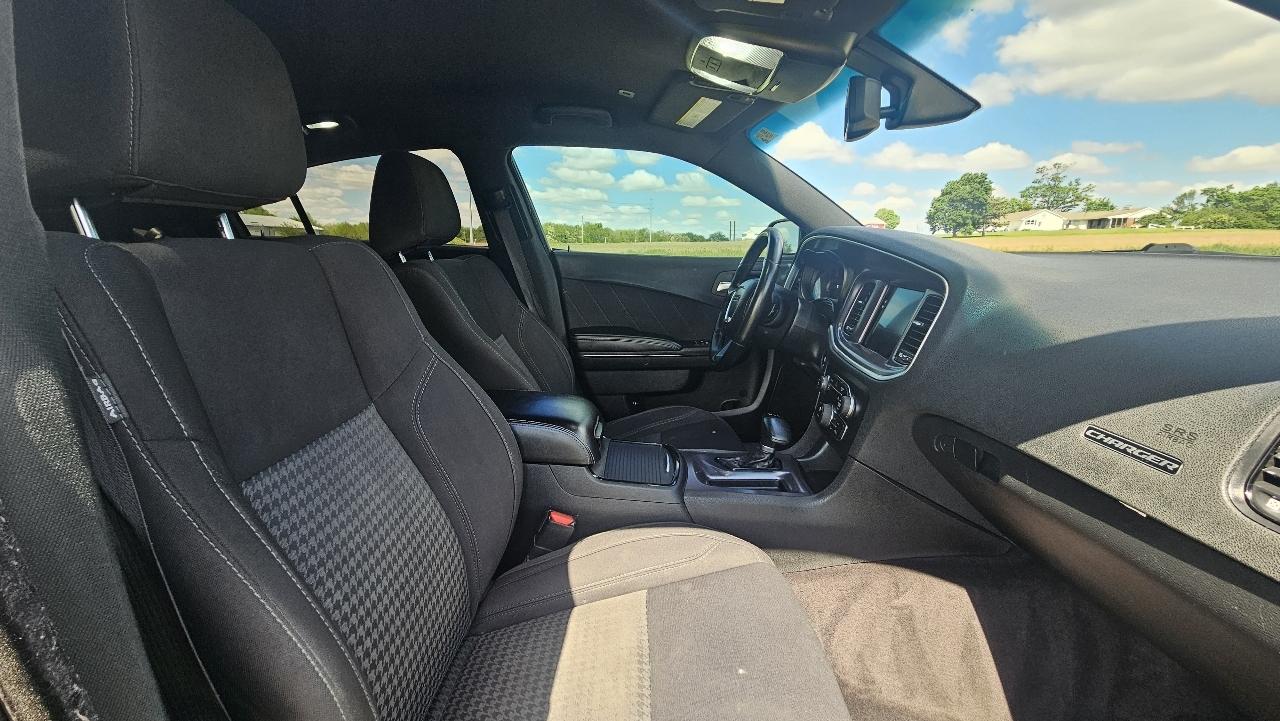 Dodge Charger SXT Plus RWD 2018