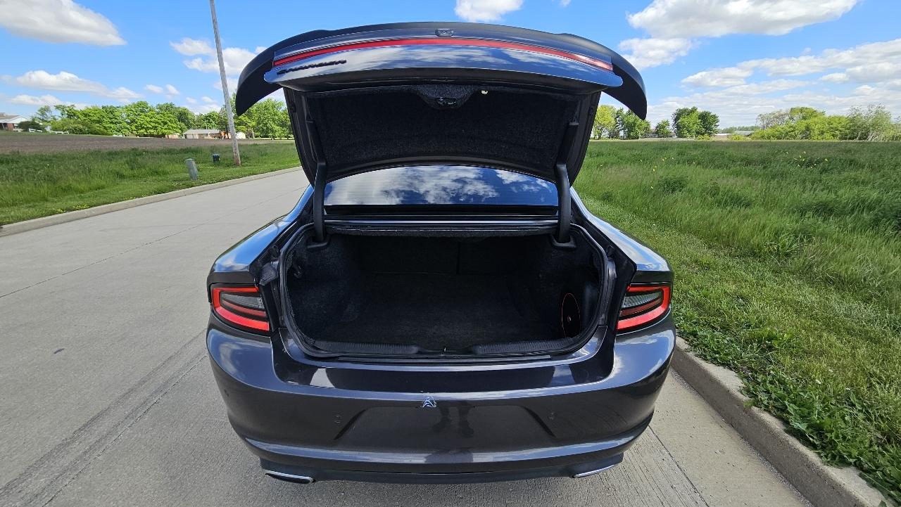 Dodge Charger SXT Plus RWD 2018