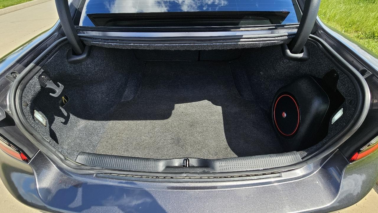 Dodge Charger SXT Plus RWD 2018