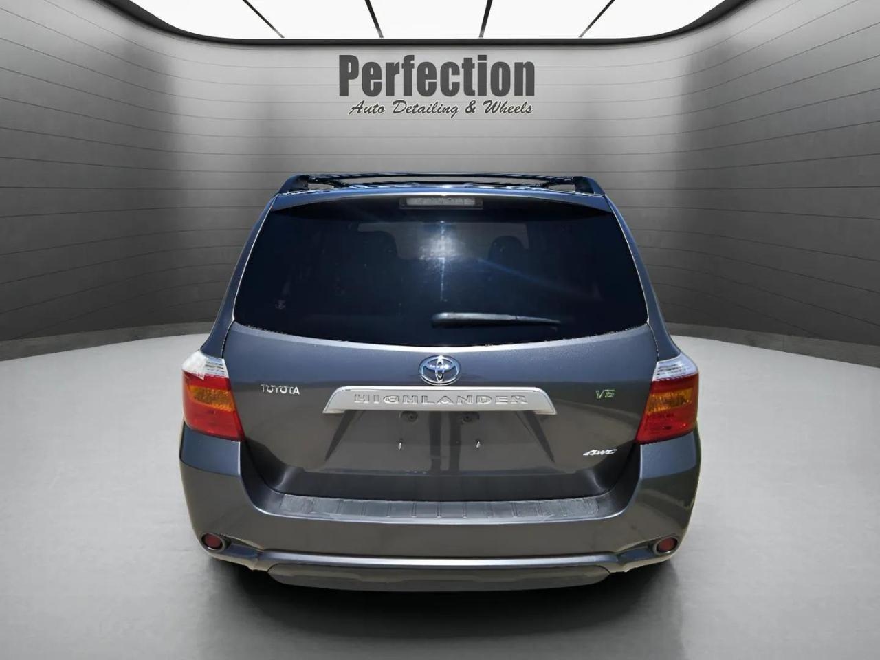 Toyota Highlander 4WD 4dr Base (Natl) 2008