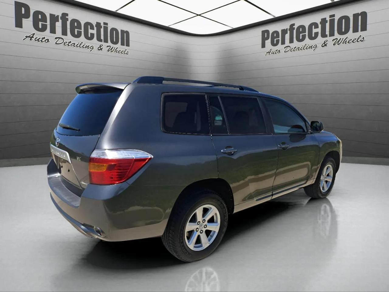 Toyota Highlander 4WD 4dr Base (Natl) 2008
