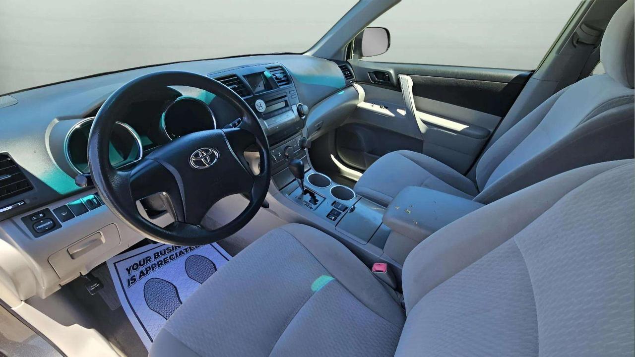 Toyota Highlander 4WD 4dr Base (Natl) 2008