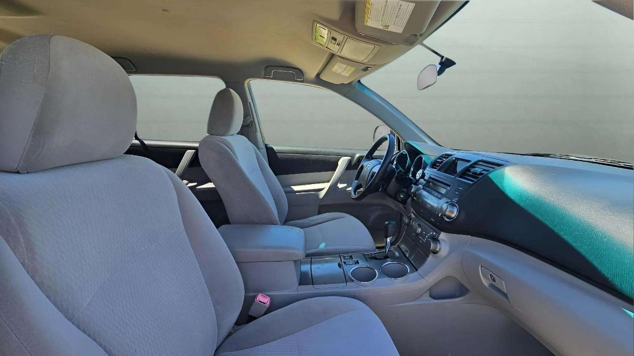 Toyota Highlander 4WD 4dr Base (Natl) 2008
