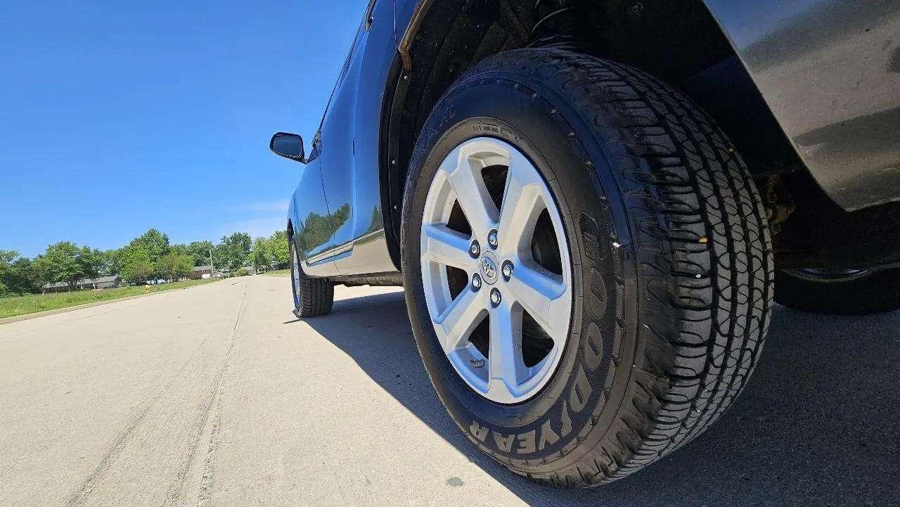 Toyota Highlander 4WD 4dr Base (Natl) 2008