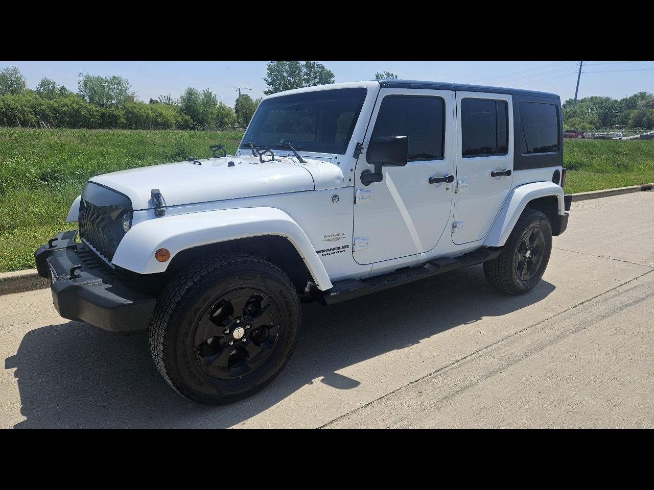 2013 Jeep Wrangler Sahara's photo