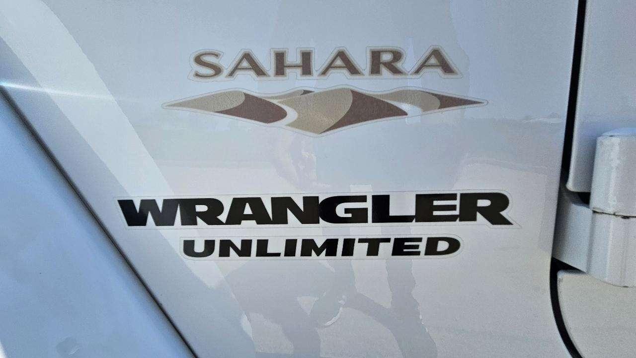 Jeep Wrangler Unlimited 4WD 4dr Sahara 2013