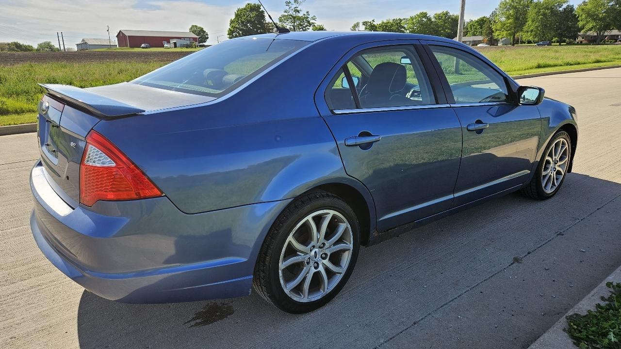 Ford Fusion 4dr Sdn SE FWD 2010