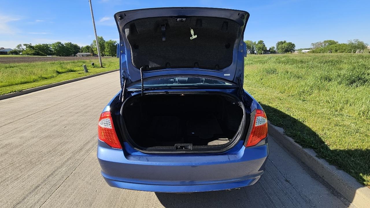 Ford Fusion 4dr Sdn SE FWD 2010