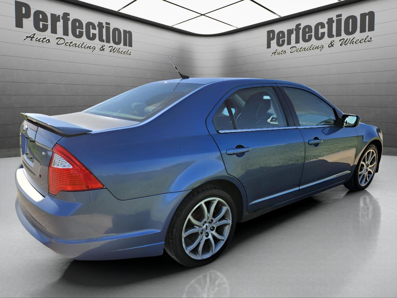 Ford Fusion 4dr Sdn SE FWD 2010