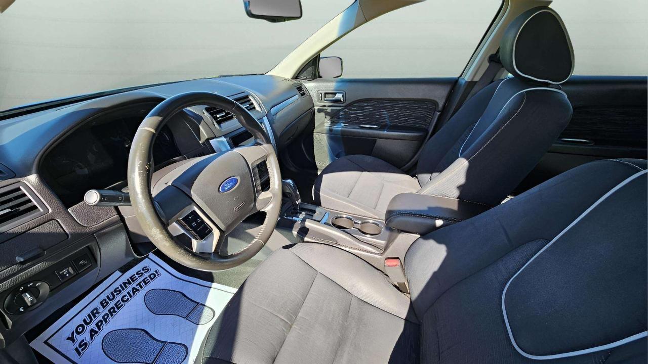 Ford Fusion 4dr Sdn SE FWD 2010