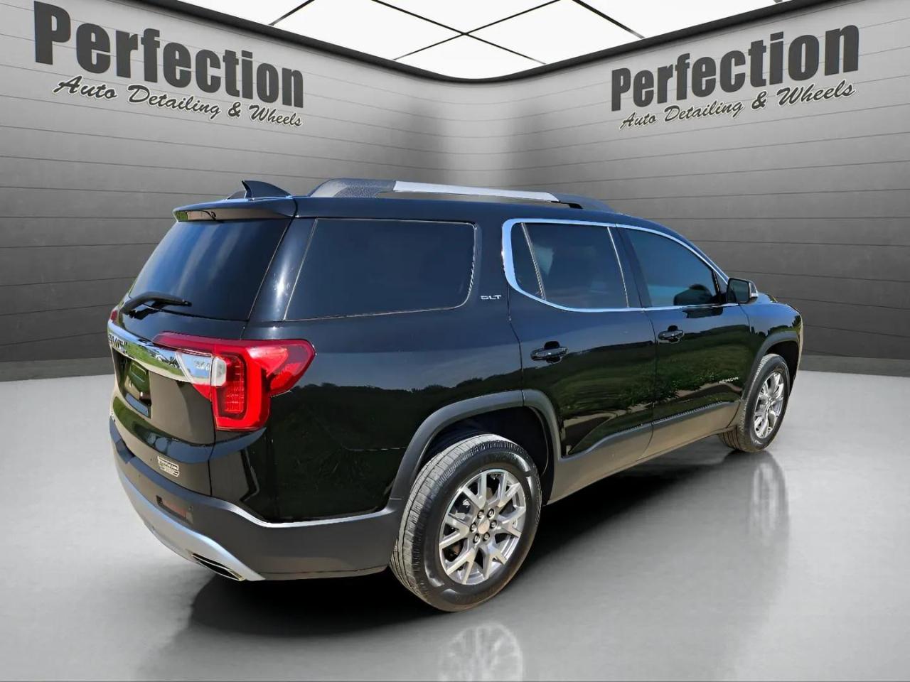 GMC Acadia FWD 4dr SLT 2020