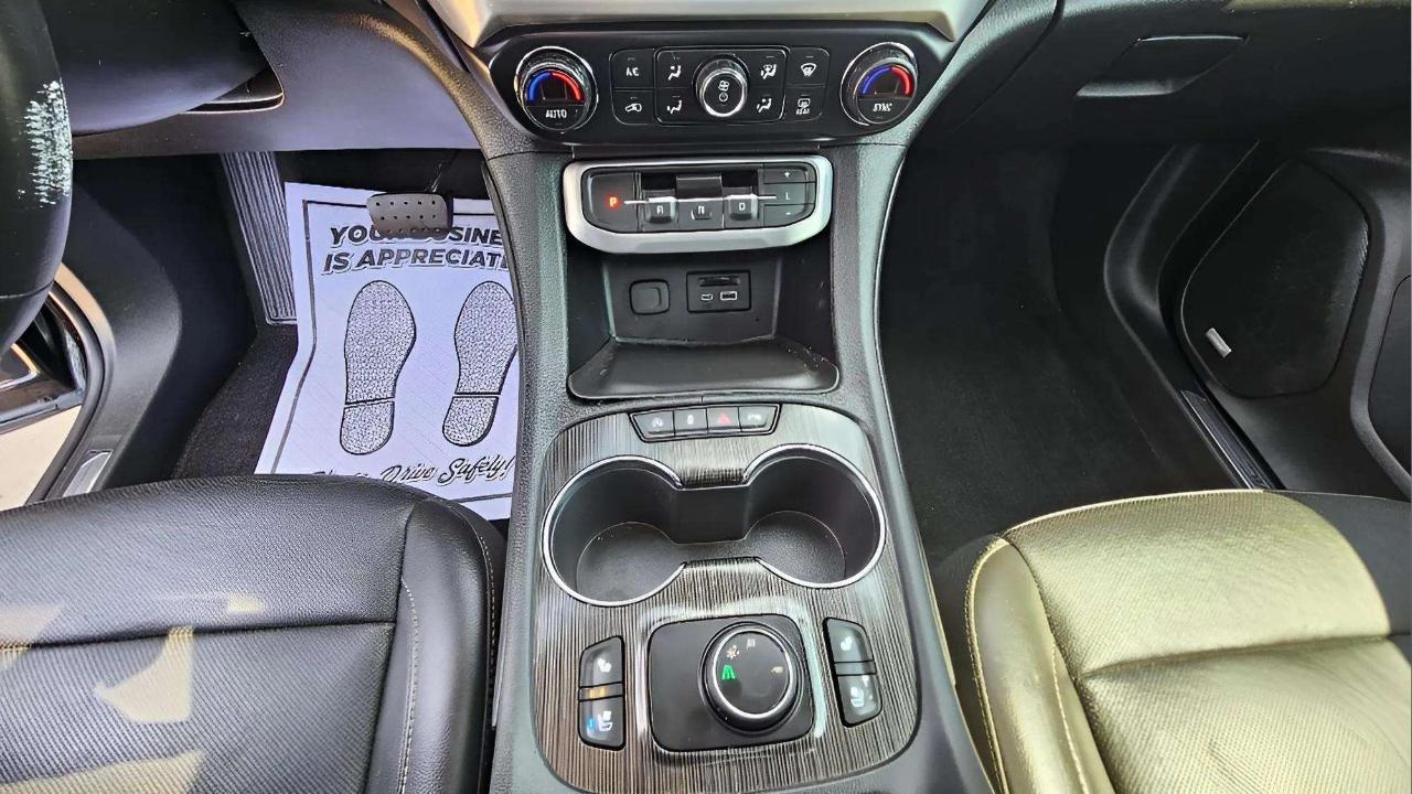 GMC Acadia FWD 4dr SLT 2020