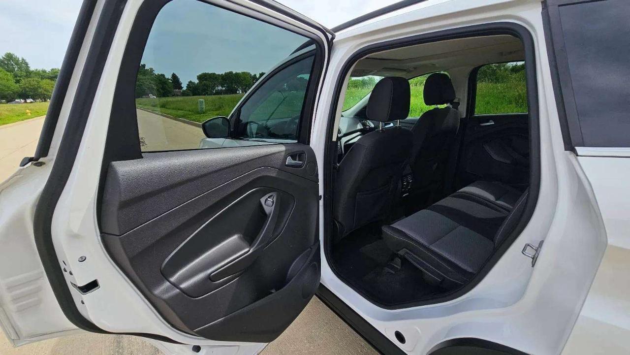 Ford Escape SE FWD 2017