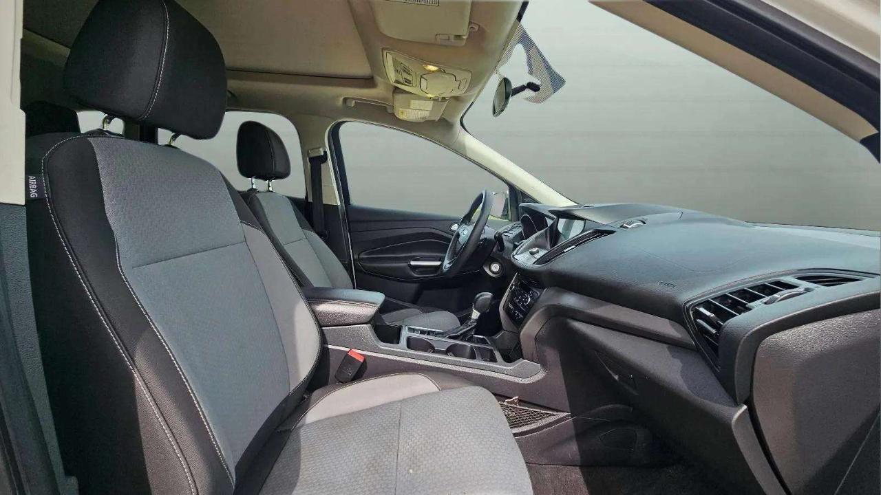 Ford Escape SE FWD 2017