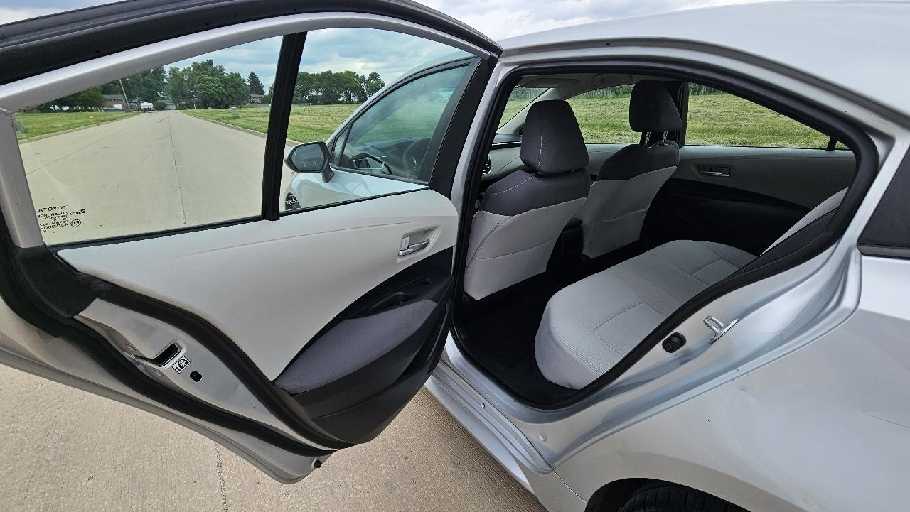 Toyota Corolla LE CVT (Natl) 2020
