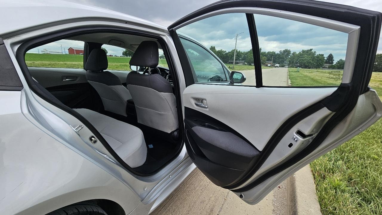 Toyota Corolla LE CVT (Natl) 2020