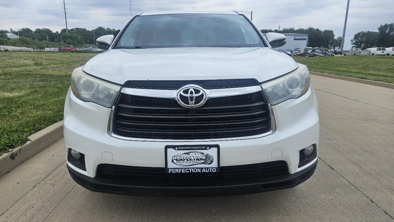 Toyota Highlander AWD 4dr V6 XLE (Natl) 2015