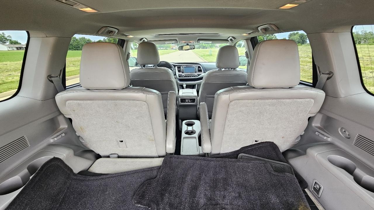 Toyota Highlander AWD 4dr V6 XLE (Natl) 2015