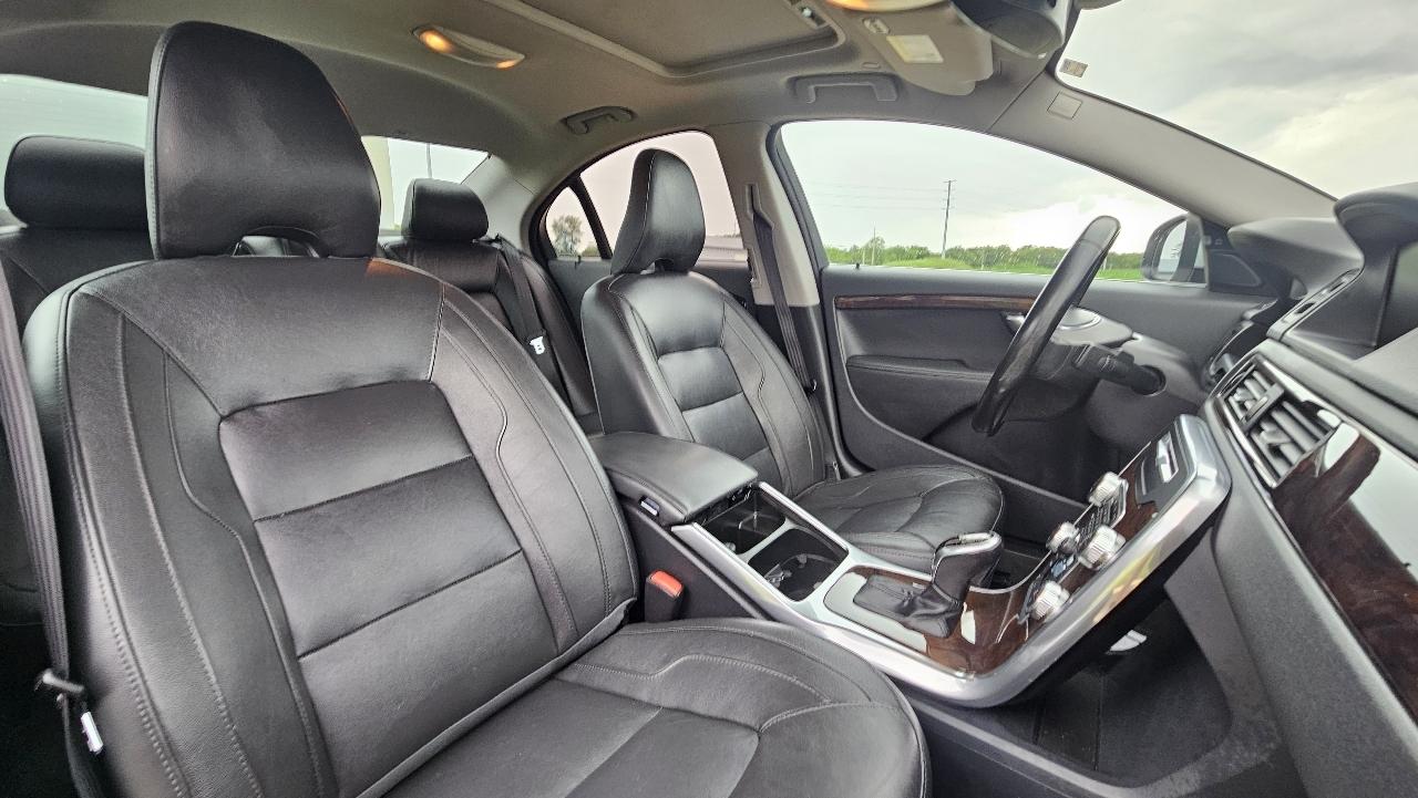 Volvo S80 2015.5 4dr Sdn T6 AWD 2015