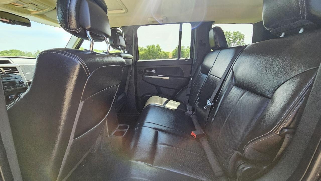 Jeep Liberty 4WD 4dr Limited 2011