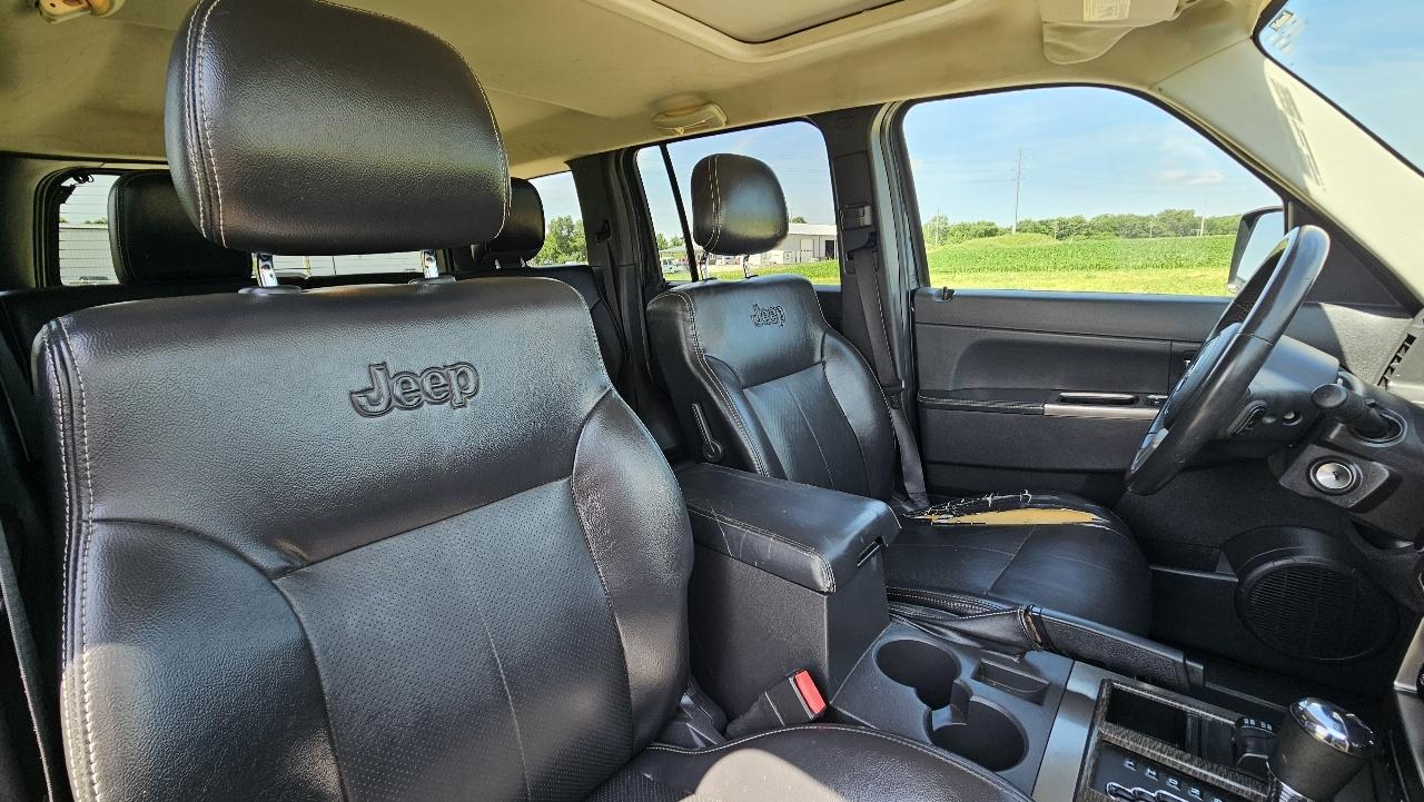 Jeep Liberty 4WD 4dr Limited 2011