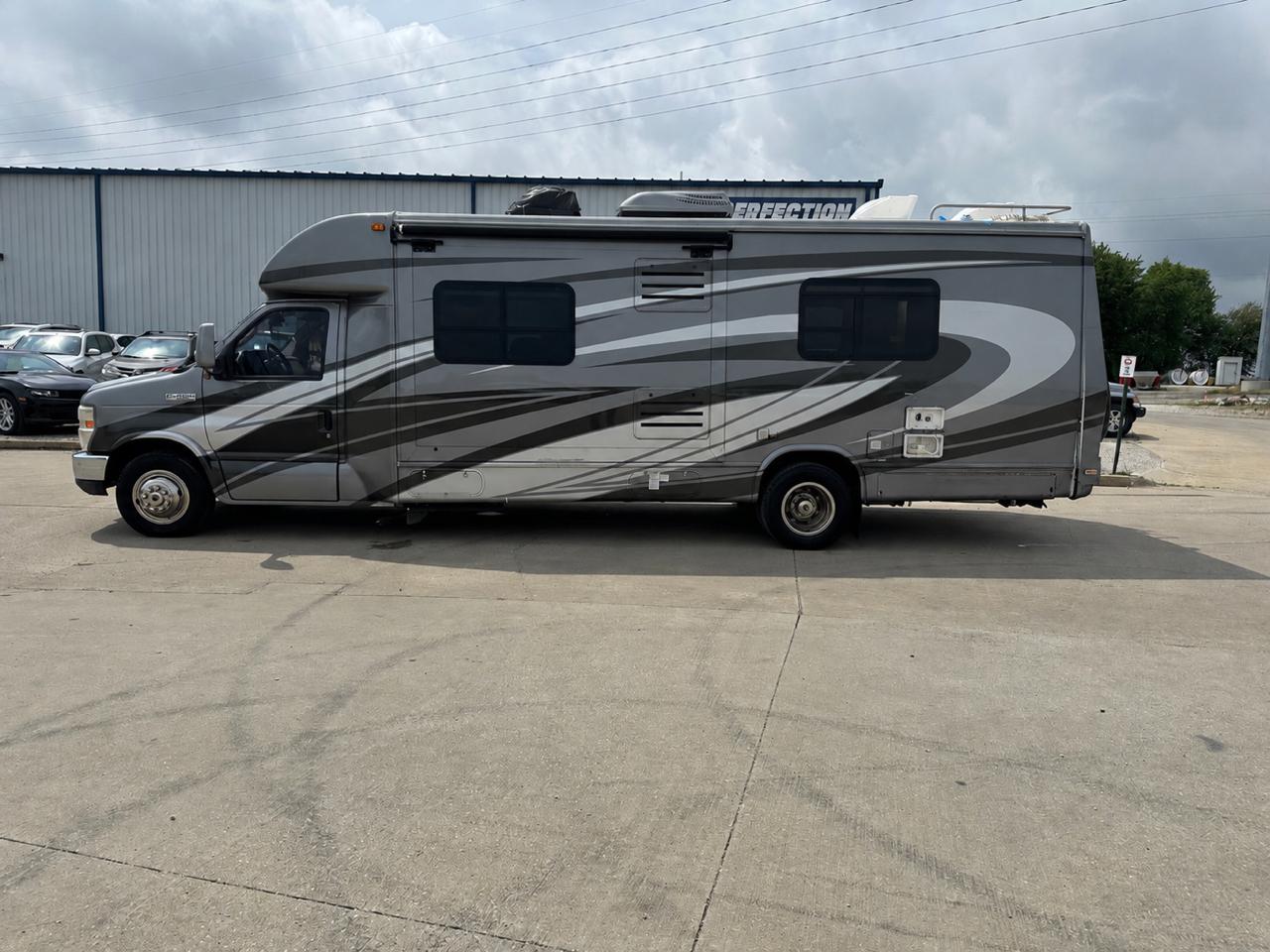 Phoenix Cruiser 2350  2015