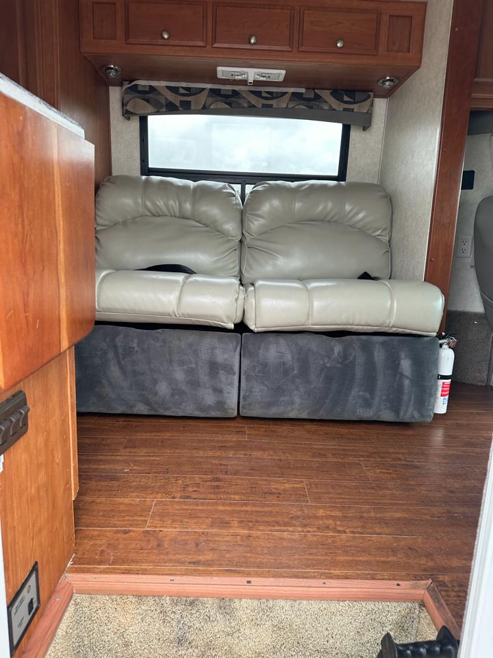 Phoenix Cruiser 2350  2015