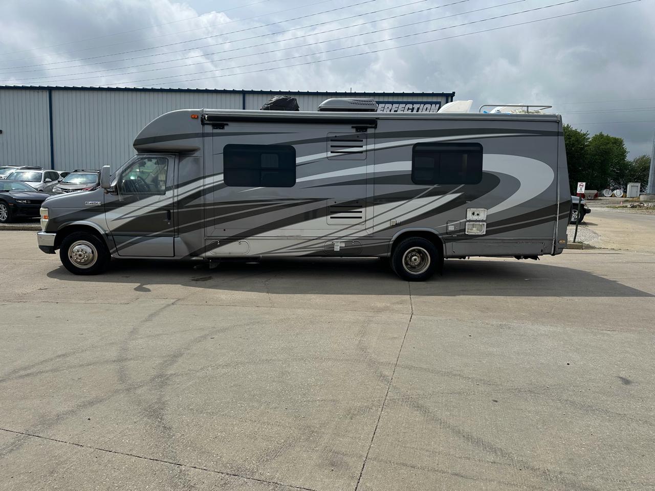 Phoenix Cruiser 2350  2015