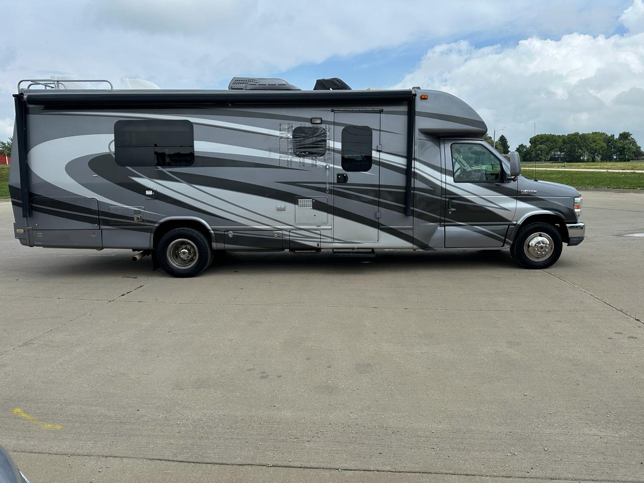 Phoenix Cruiser 2350  2015