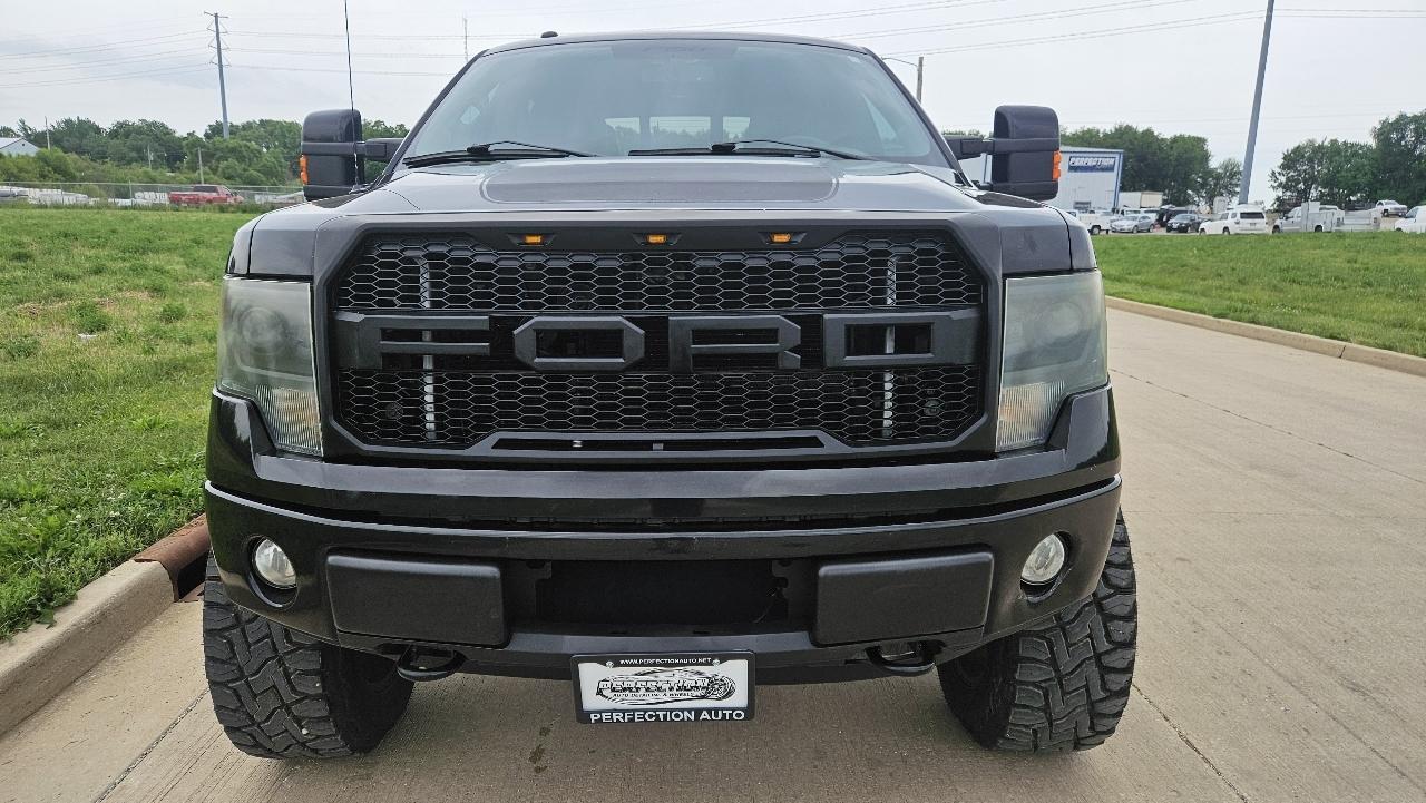Ford F-150 4WD SuperCrew 145" Platinum 2013