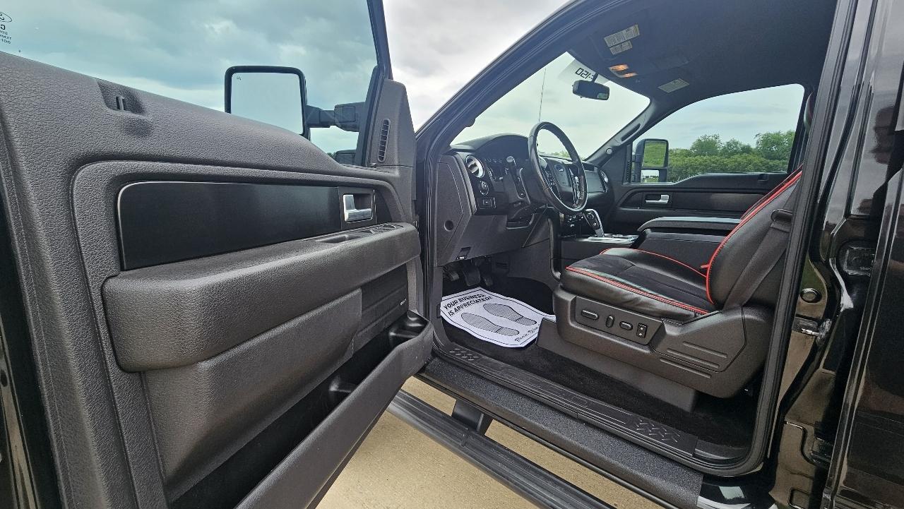 Ford F-150 4WD SuperCrew 145" Platinum 2013