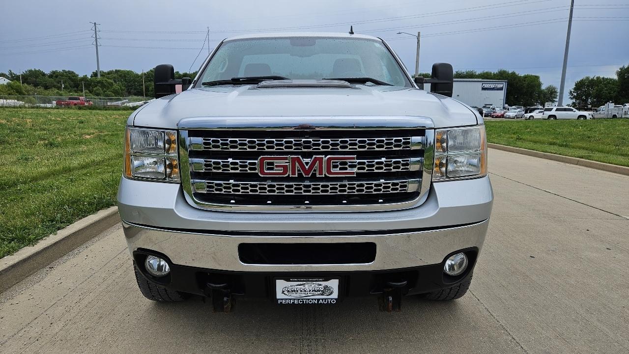 GMC Sierra 3500HD 4WD Reg Cab 133.7" SLE 2014