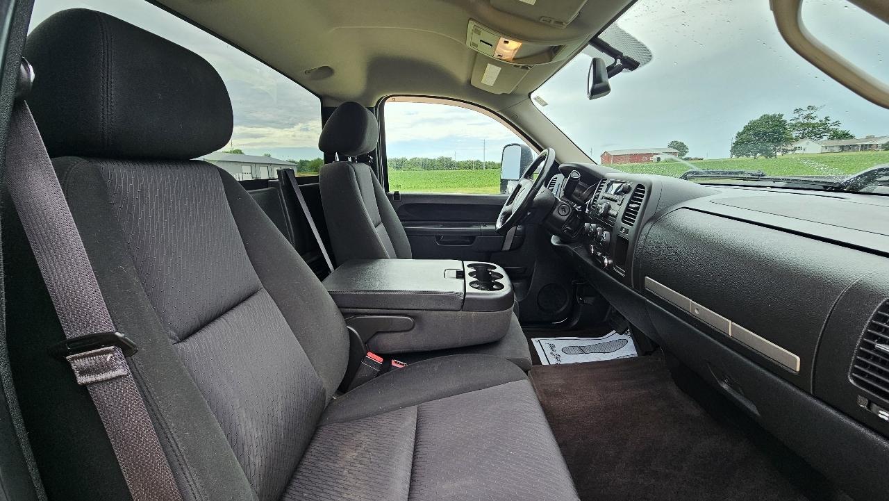 GMC Sierra 3500HD 4WD Reg Cab 133.7" SLE 2014