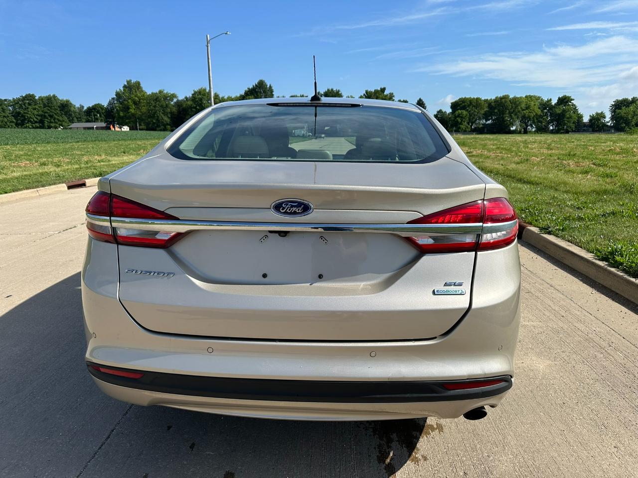 Ford Fusion SE FWD 2017