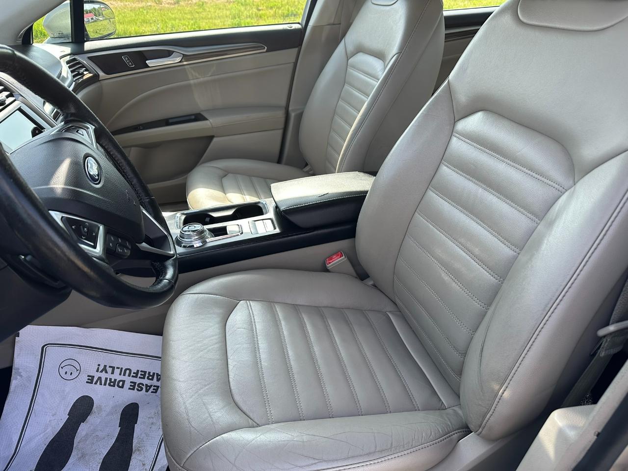 Ford Fusion SE FWD 2017