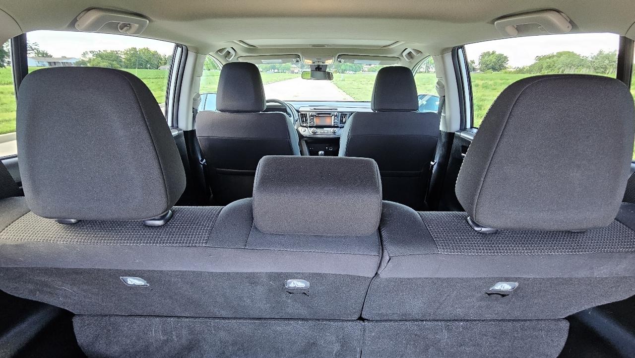 Toyota RAV4 Adventure AWD (Natl) 2018