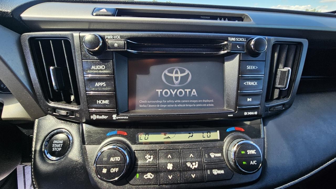 Toyota RAV4 Adventure AWD (Natl) 2018