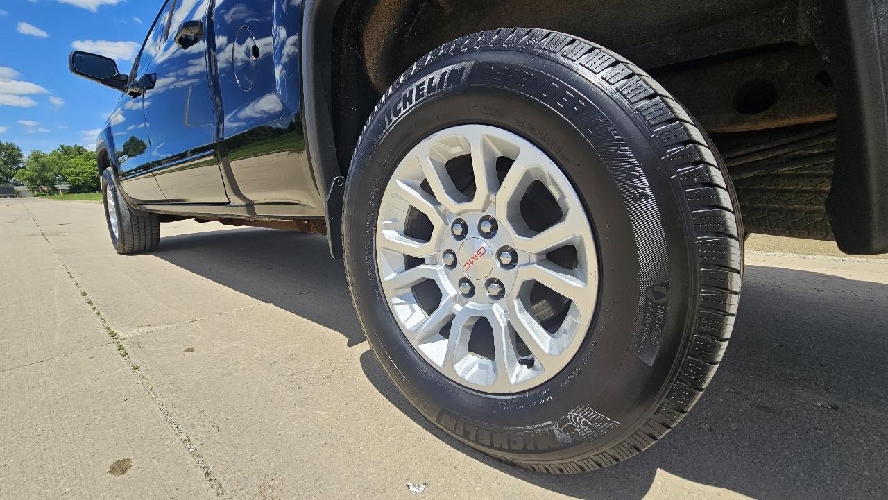 GMC Sierra 1500 4WD Crew Cab 153.0" SLE 2014