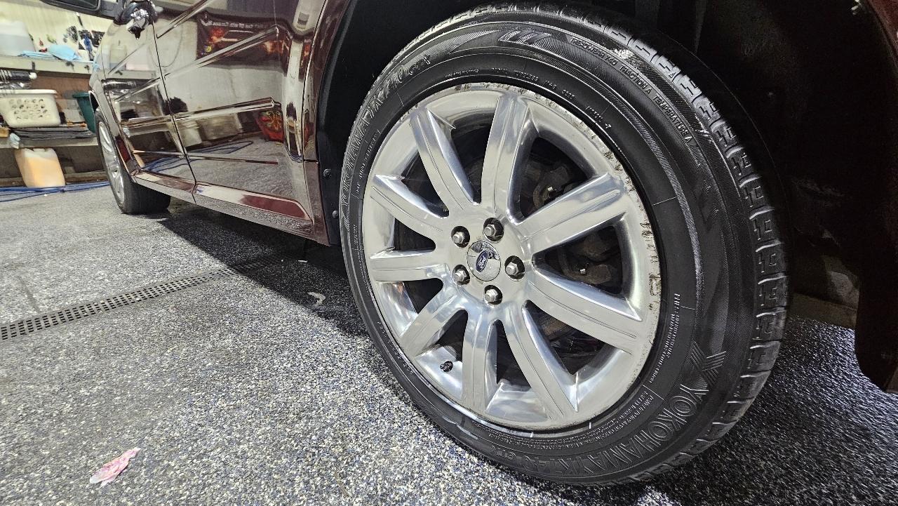 Ford Flex 4dr Titanium FWD 2011