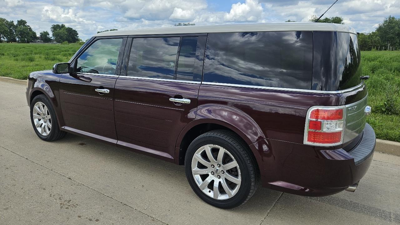 Ford Flex 4dr Titanium FWD 2011