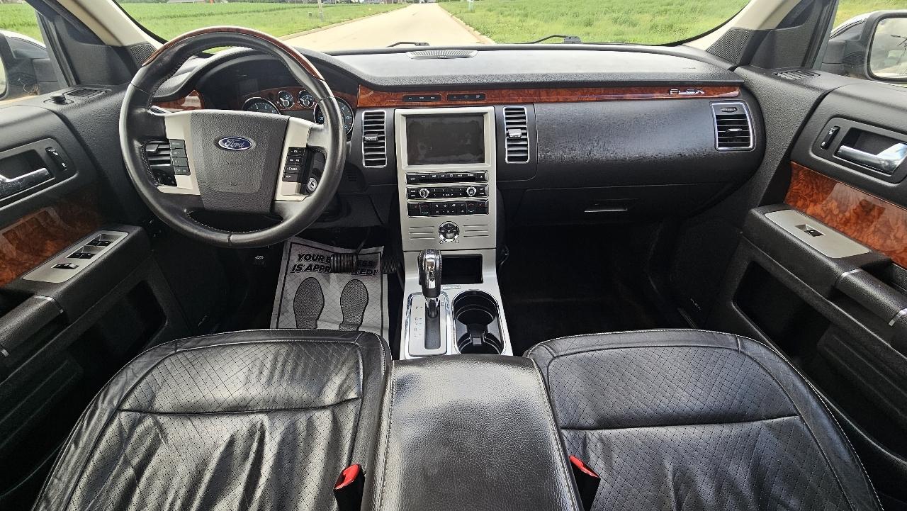 Ford Flex 4dr Titanium FWD 2011